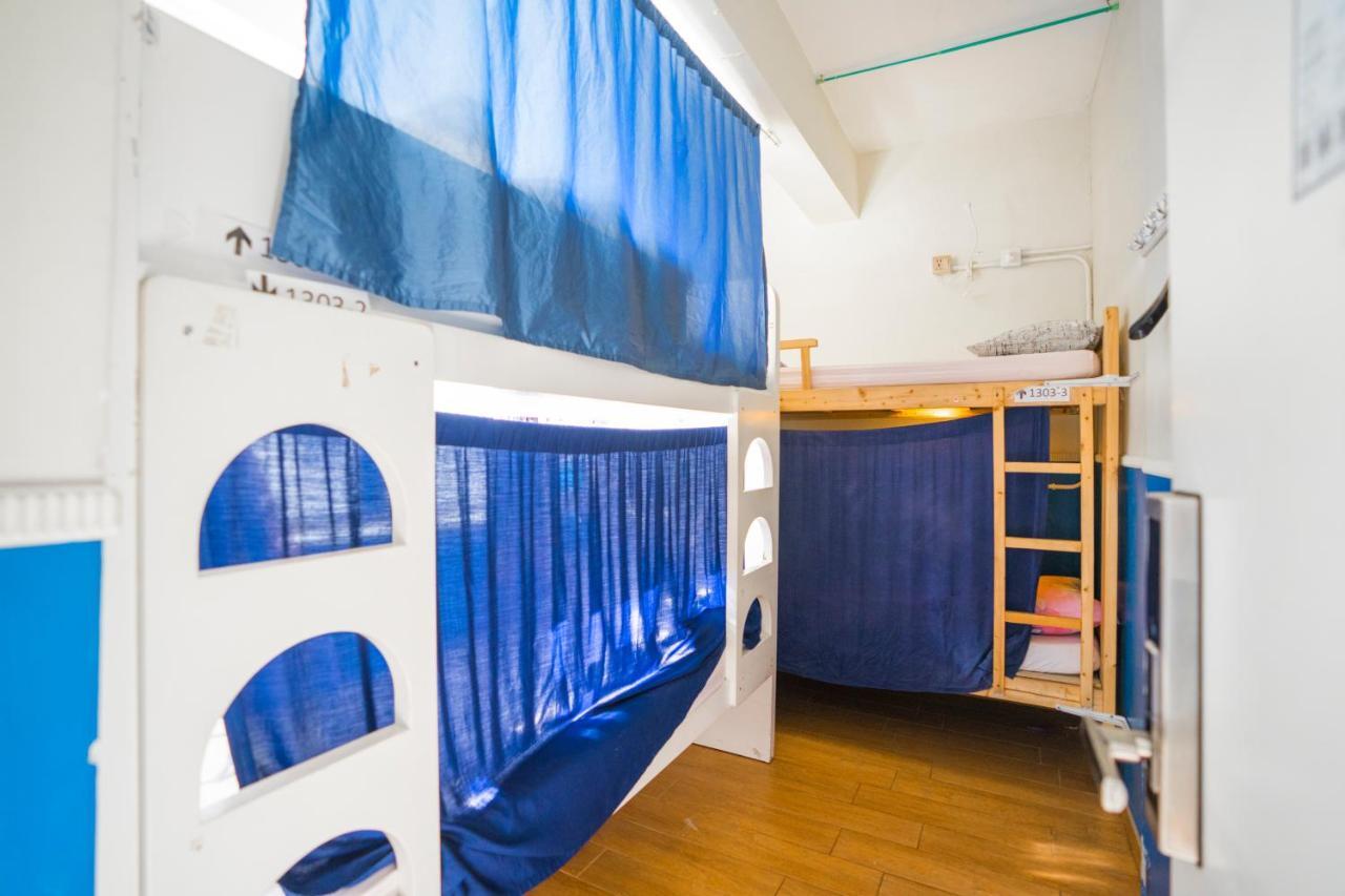 Capsule hotel Snooze Hong Kong