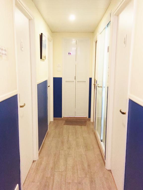 Snooze Capsule hotel *